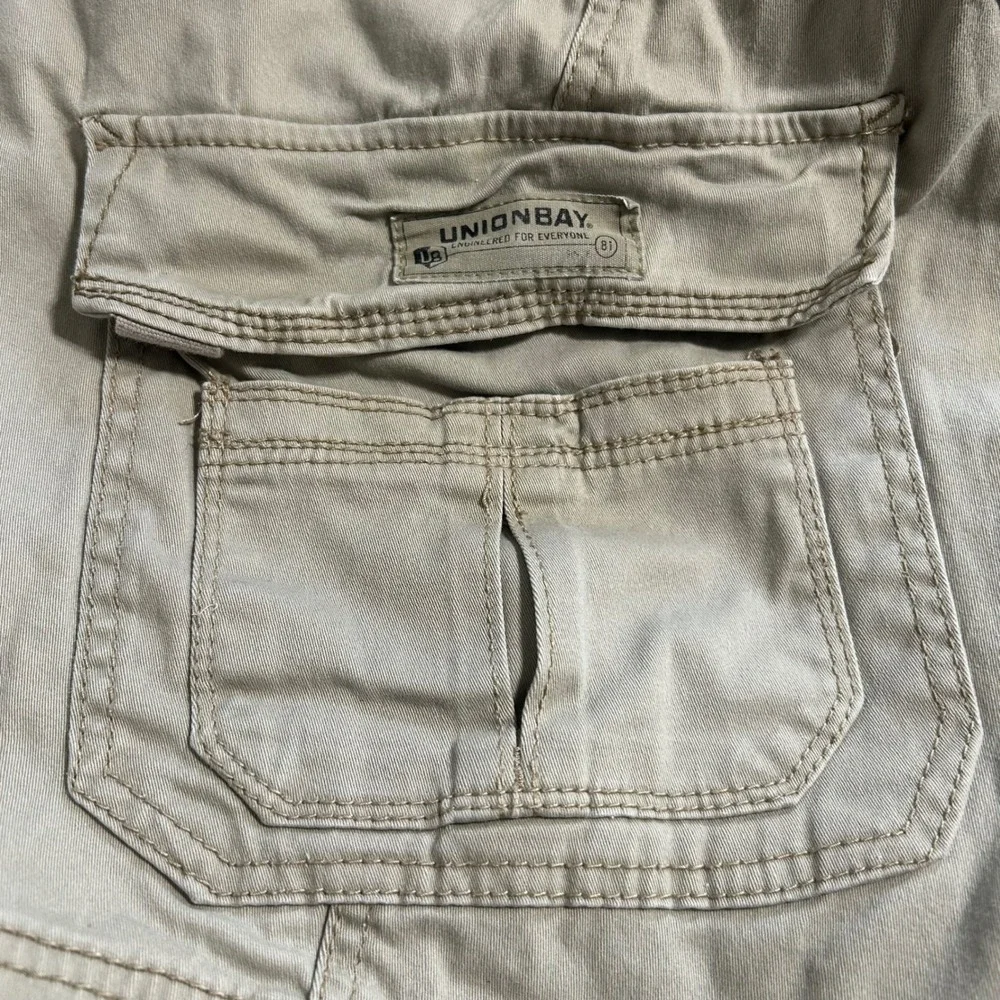 Unionbay Mens Tan Khaki Cargo Shorts Size 36 Stretch Cotton Utility Outdoor